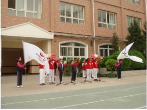 育民國小與香港學生共同開展奧運“心連心”活動