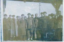 劉魁顯與梅蘭芳等人合影