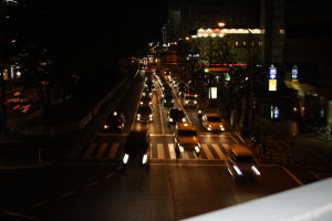 行色匆匆的車輛