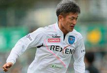 三浦知良與J2聯賽的橫濱FC續約，他將為球隊效力至50歲