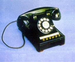 貝爾發明電話
