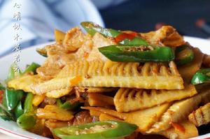 油燜五香筍 油燜五香筍