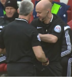 第四官員 第四官員