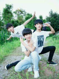 與霸道校草王俊凱同居的日子 與霸道校草王俊凱同居的日子