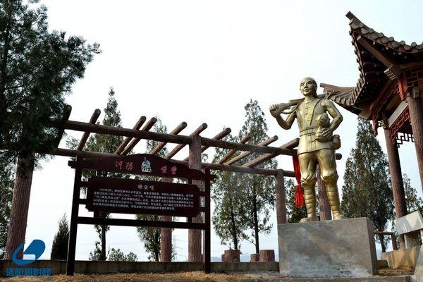 “河防堡壘”紀念像