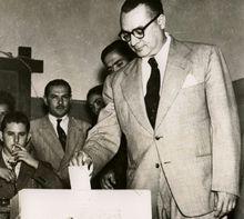 1947年，貝坦科爾特在總統選舉中投票
