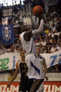 沙梅爾·斯托沃斯