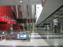 （圖）荃灣西站大堂