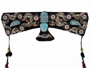 清代大拉翅格格帽 清代大拉翅格格帽