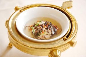 清湯繡球海參 清湯繡球海參