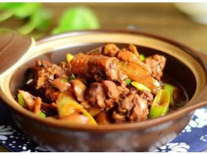 魔芋燜鴨 魔芋燜鴨