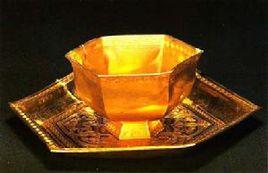 六棱金杯 六棱金杯