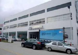 東華購物廣場 東華購物廣場