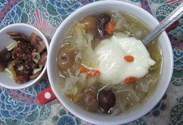 龍眼雞子粥 龍眼雞子粥