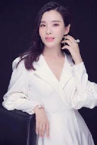 鄭嵐[中國內地女演員、導演、歌手]