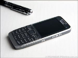 諾基亞E52手機外觀（二）