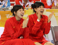 張偉[女籃運動員]