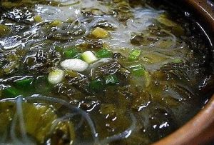 蝦仁冬粉酸菜湯 蝦仁冬粉酸菜湯