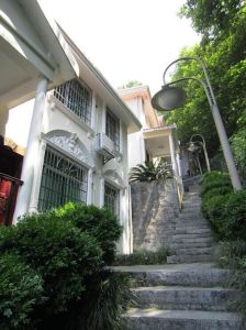 依山而建的建築