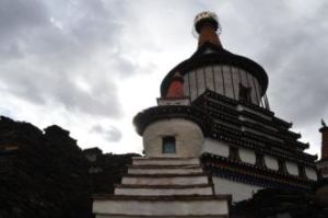 棒托寺喇嘛塔 棒托寺喇嘛塔