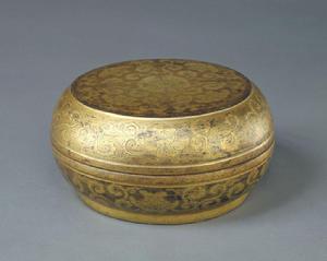 清渾金漆花卉紋圓盒 清渾金漆花卉紋圓盒