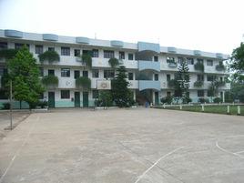 章貢區湖邊中學 章貢區湖邊中學