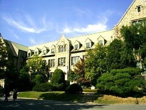 日本聖卡塔利娜女子大學 日本聖卡塔利娜女子大學