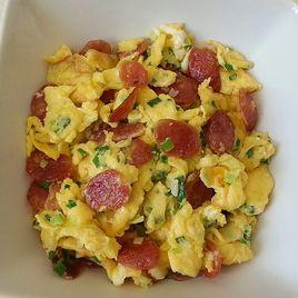 香腸炒雞蛋 香腸炒雞蛋