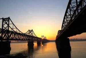 鴨綠江大橋