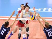 中意之戰 主攻手栗垚暴扣