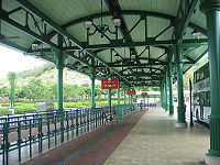 （圖）公共運輸交匯處的巴士站