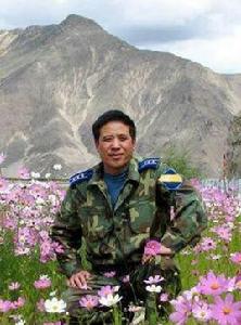 李劍英[空軍功勳飛行員]