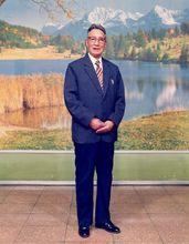 作者 牛振民先生