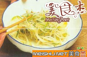 銀耳拌豆芽 銀耳拌豆芽