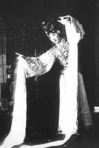 梅蘭芳演《天女散花》長綢舞