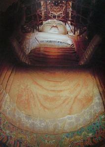 九層樓內的彌勒大佛