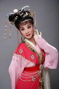 王婕[大理學院藝術學院聲樂教研室教師]