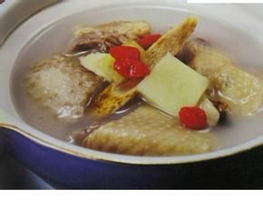 北芪燉乳鴿 北芪燉乳鴿