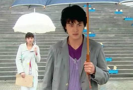 身後有眼 身後有眼