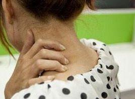 頸軟不能抬頭 頸軟不能抬頭