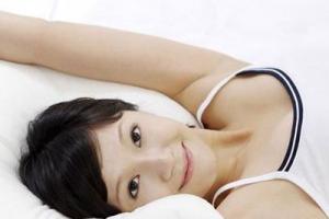 （圖）睡前美白