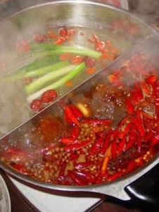 東發麻辣火鍋 東發麻辣火鍋