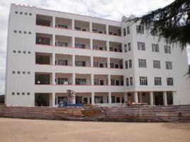 富民一中 富民一中