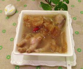 雞腳花膠湯 雞腳花膠湯