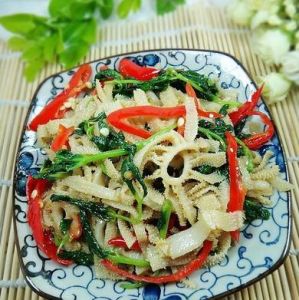 薄荷泡椒炒百葉 薄荷泡椒炒百葉