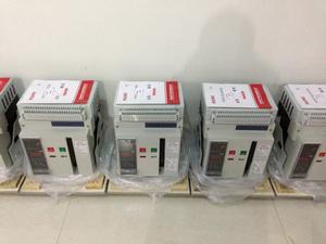 萬能斷路器 萬能斷路器