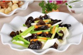 芹菜木耳炒百合 芹菜木耳炒百合