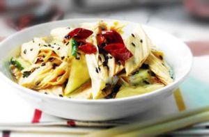 油潑黃瓜腐竹 油潑黃瓜腐竹