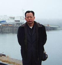 尹路[中華外科雜誌編委]