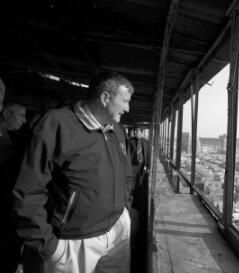 卡爾·艾肯伯里 卡爾·艾肯伯里